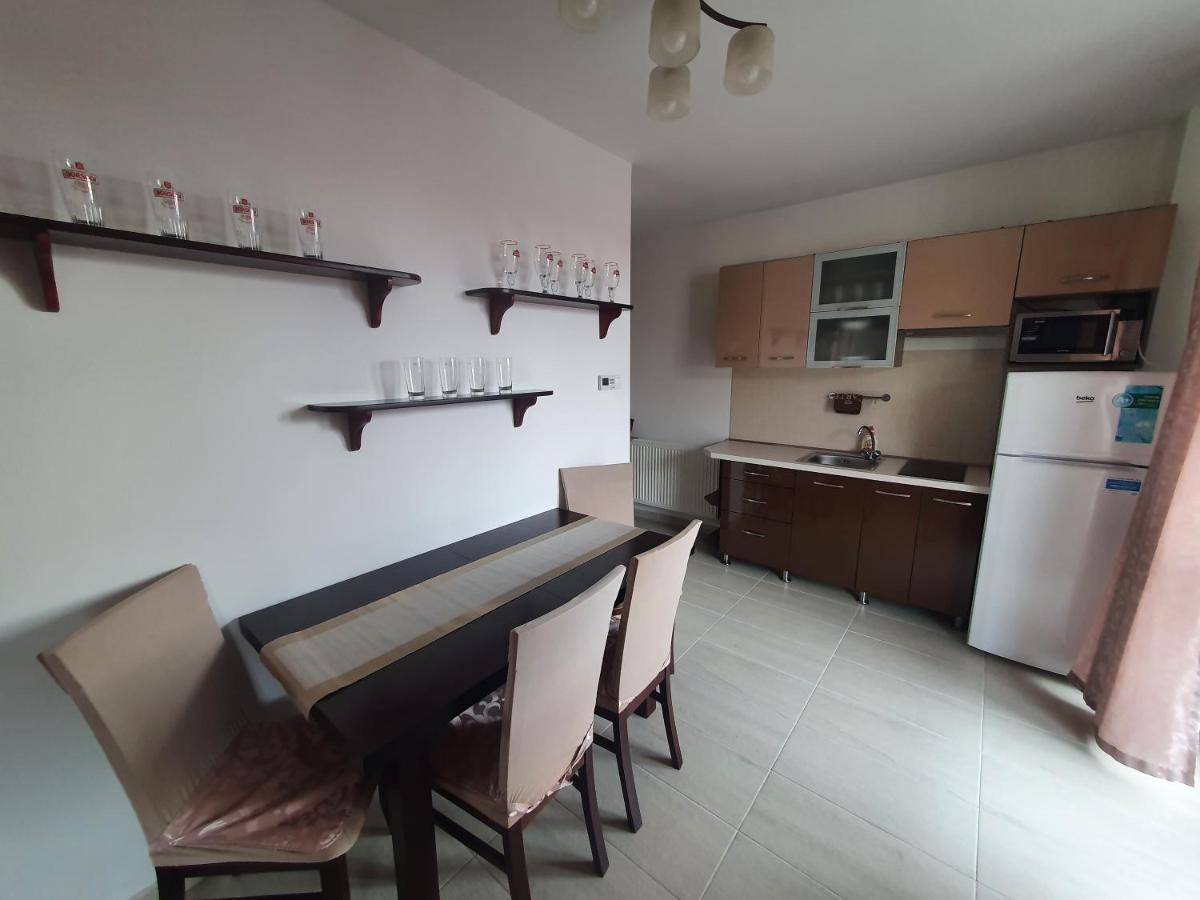Krisi Apartman ไฮจ์ดุสโซบอสโล ภายนอก รูปภาพ